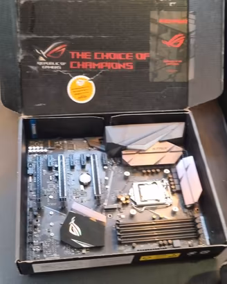 Motherboard Asus Strix 270f +CPU I 7 7700 K+cooler