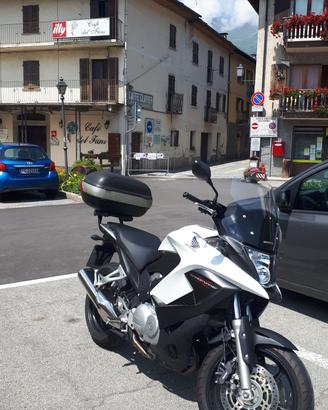  Honda Crossrunner 800
