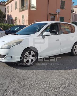 RENAULT Scénic 1.5 dCi 110CV Dynamique