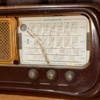 Radio a valvole vintage magnadyne a14