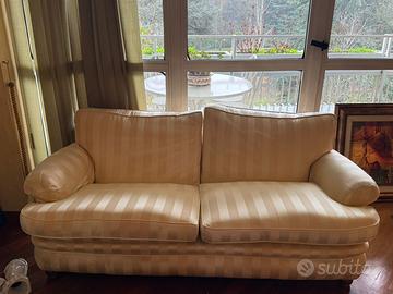 Due Divani due posti FRAU