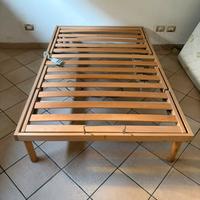 Letto in doghe regolabili elettrico