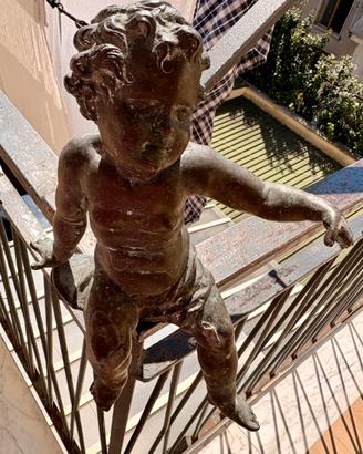 Statua putto in bronzo antico