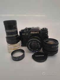Fotocamera analogica Zenith 122 + kit macro
