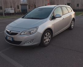 OPEL Astra 2012