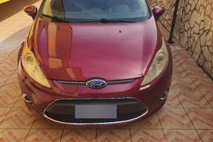 FORD FIESTA 1.4 TITANIUM