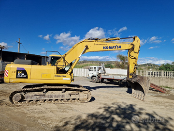 Escavatore komatsu PC 210