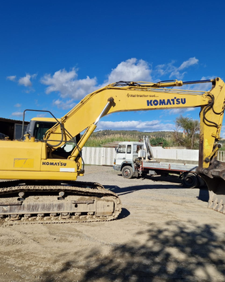 Escavatore komatsu PC 210