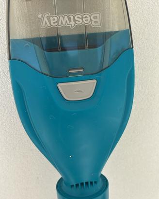 Aspiratore piscina