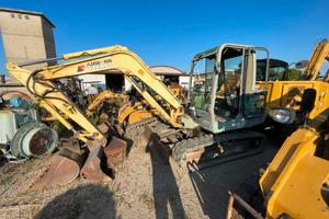 Escavatore Yanmar B50