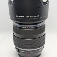 Obiettivo Olympus M.Zuiko ED 12-40mm F/2.8 PRO