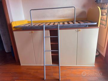 Armadio con letto