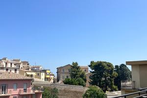 Appartamento arredato zona università