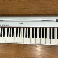 Pianoforte digitale Yamaha p-85