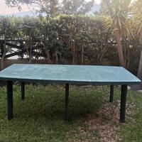 Tavolo da esterno 