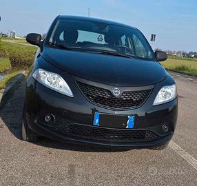 LANCIA YPSILON Elefantino 1.2  69CV