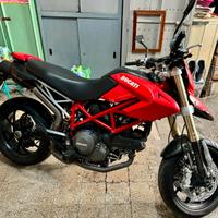 Ducati hypermotard 796