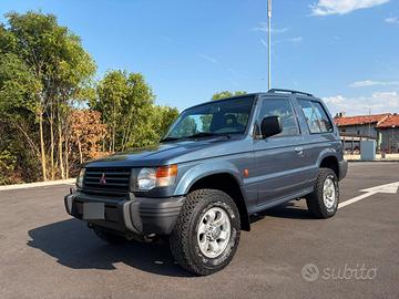 Mitsubishi  Pajero GLX 1996 solo 116k KM