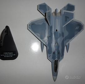 Aerei e Elicotteri da combattimento. - Italeri