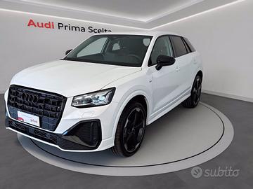 AUDI Q2 35 2.0 tdi identity black s-tronic