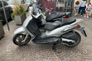 Beverly 500 i.e. 2005