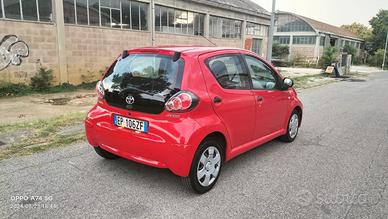 Toyota Aygo 1.0 12V VVT-i 5 porte Active Connect