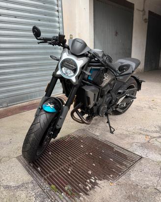 Clx 700 sport moto
