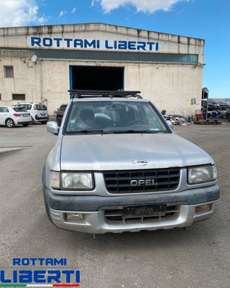 Opel frontera 4X4 2003 disponibile per ricambi