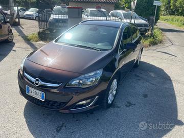 Opel Astra 1.7 CDTI 110CV 5 porte Elective