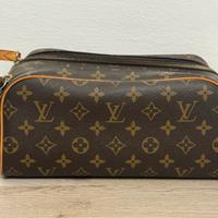 Trousse toilette Louis Vuitton originale