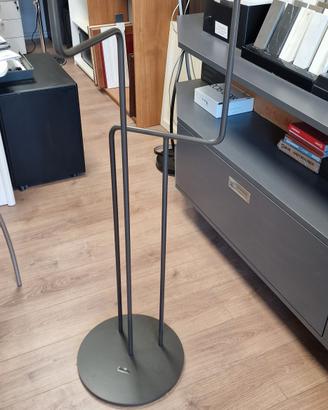 Servo muto Altrenotti  Botasò