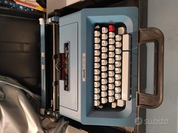 Macchina da scrivere Olivetti Studio 46