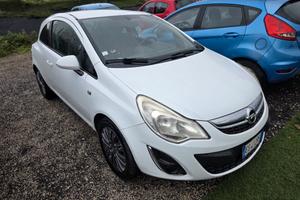 Opel Corsa 1.2 benzina euro 5 automatica 2013