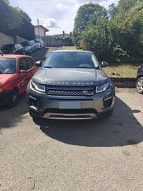 Rang Rover  Evoque 2.od TD4 150 cv SE