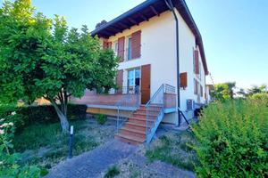 Villa di 119 m² con 3 locali e box auto doppio a L
