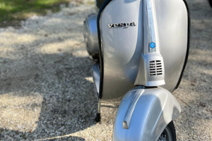 Vespa special 50