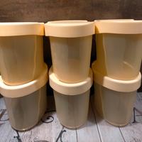 Tupperware contenitori ovali gialli usati