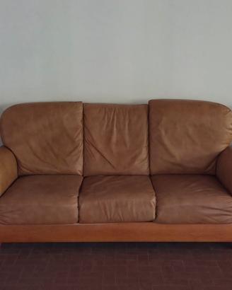 Divano più poltrone 