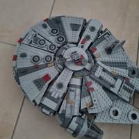 Millennium Falcon lego 