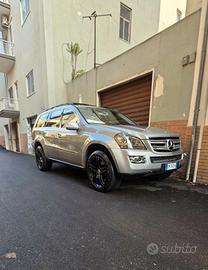 Mercedes gl 320