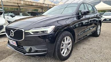 VOLVO XC60 B4 (d) AWD Geartronic Business Plus