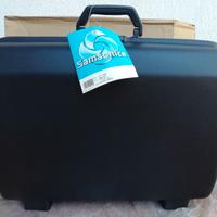 Valigia Samsonite piccola