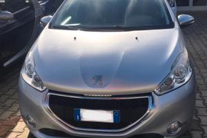 Peugeot 208 1.4 HDi 68 CV 5 porte Active