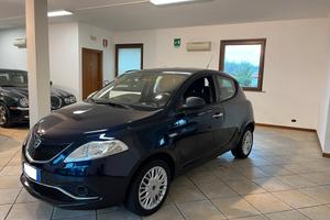 Lancia Ypsilon 1.2 69 CV 5 porte Gold