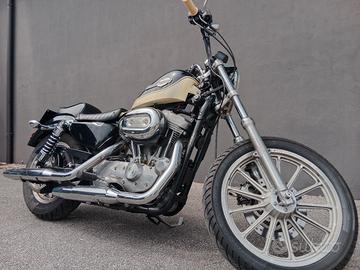 Harley Davidson 883  Sportster 