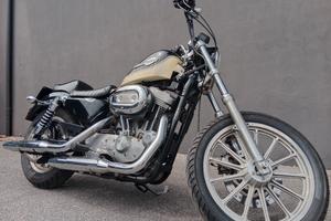 Harley Davidson 883  Sportster 