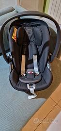 Ovetto  T i-Size cybex reclinabile + adattatori