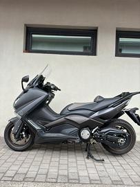 Yamaha T-Max 530 Abs