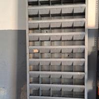 Scaffale per le viti