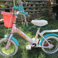 Bici bimbo prime pedalate